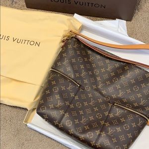 Louis Vuitton Melie Monogram handbag